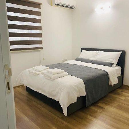 Secret Garden Guest House 04 파마구스타 외부 사진